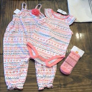NWT- Gymboree baby 6-12 month Set